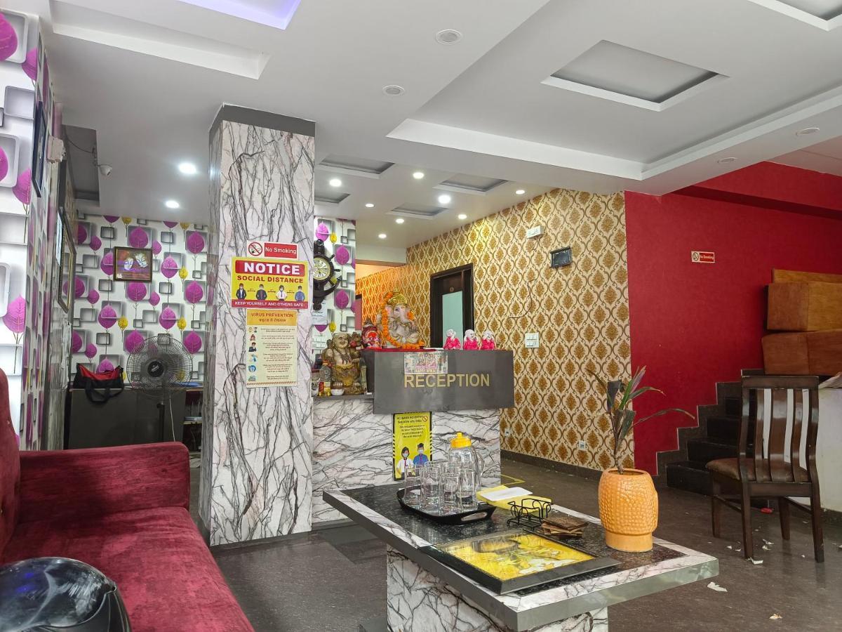 Hotel Star Inn Suite - Delhi Airport Nueva Delhi Exterior foto